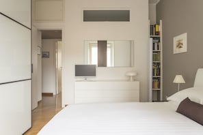 2 habitaciones, tabla de planchar con plancha y wifi gratis