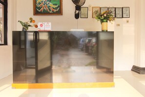 Reception - OYO 1456 Hotel Garuda (Terbanggi Besar)