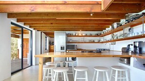 Casa (3 Bedrooms) | Servicio a la habitación