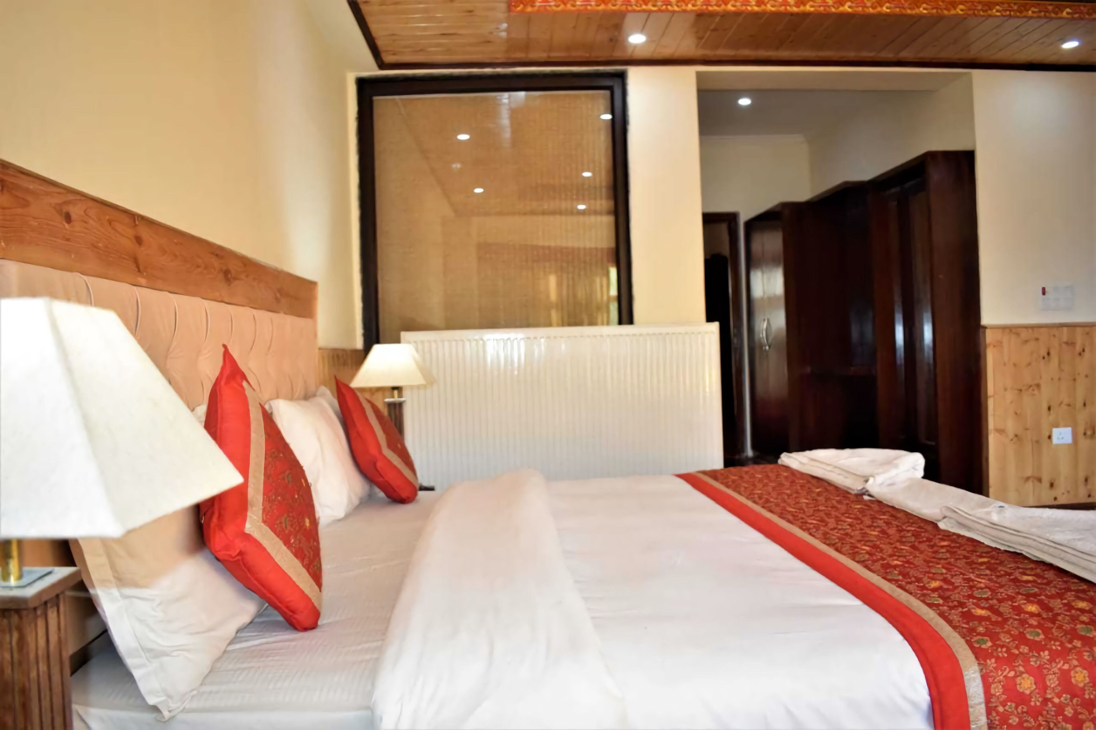 Family Room | Free WiFi, bed sheets