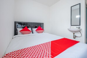 Habitación estándar doble | Wifi gratis y ropa de cama