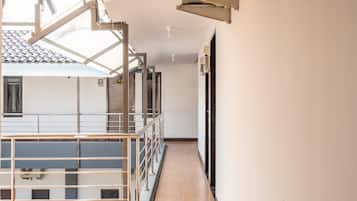 Lorong