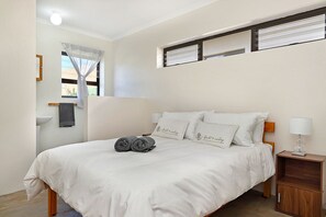 3 Schlafzimmer, Verdunkelungsvorhänge, Bettwäsche