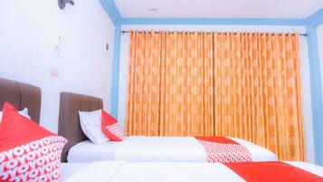Standard Twin Room | Free WiFi, bed sheets