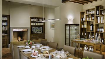 Tägliches inbegriffenes großes Frühstück