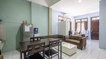 Pintu masuk interior