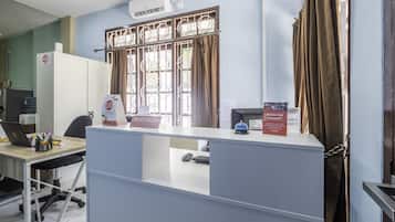 Pintu masuk interior