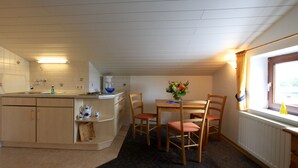 Apartment | Private kitchenette - Ferienhof Alte Mühle - Wohnung 1a (Fehmarn)