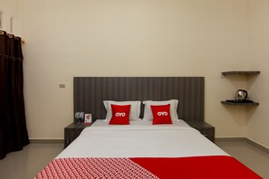 Chambre Deluxe double | Accès au Wi-Fi (inclus), literie fournie