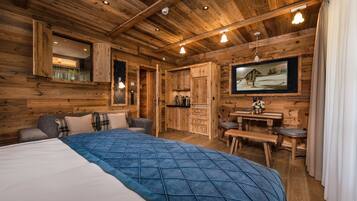 Chalet-Studio Klassik | Zimmersafe, Schreibtisch, laptopgeeigneter Arbeitsplatz