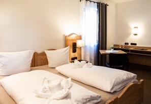 Doppelzimmer | Allergikerbettwaren, kostenloses WLAN