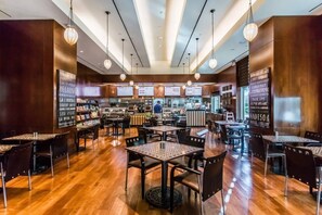 Restaurant - THE Signature MGM 1 BR Suite 19-21 (Las Vegas)