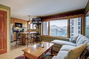 Appart'hôtel, 1 chambre | Salle de séjour