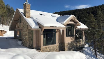 Cabin, 2 Bedrooms | Exterior