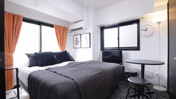 Iron/ironing board, free WiFi, bed sheets