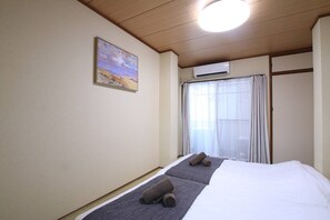 Apartamento, 1 habitación (I201) | 1 dormitorio, tabla de planchar con plancha, wifi gratis y ropa de cama