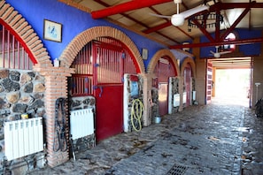 Porch - Casa Rural Yeguada Jimenez Latorre (Fernán Caballero)