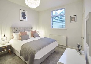 1 bedroom, iron/ironing board, free WiFi, bed sheets - Host & Stay | The Normanby (Whitby)
