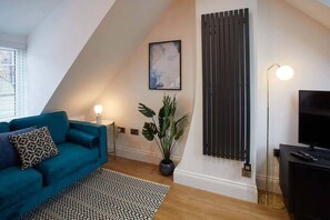 Flat-screen TV, offices