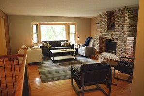 Smart TV, fireplace, video games, DVD player