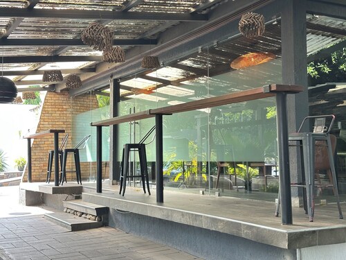 Villandro Residence