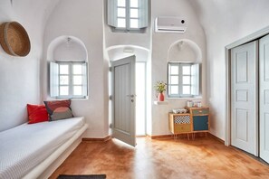 2 makuuhuonetta, silitysrauta/-lauta, ilmainen Wi-Fi, vuodevaatteet