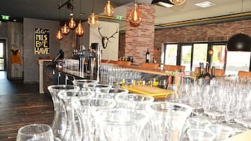 Bar (en la propiedad)