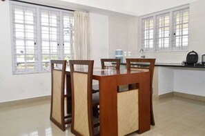 Dining - 2-BR homestay in RANGE VIEW  ( 2 BEDROOM B ) (Madikeri,)