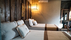 Basic Quadruple Room | Free WiFi - Hotel Casa 88 (San Miguel de Allende)