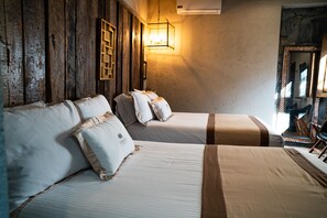 Basic Quadruple Room | Free WiFi - Hotel Casa 88 (San Miguel de Allende)