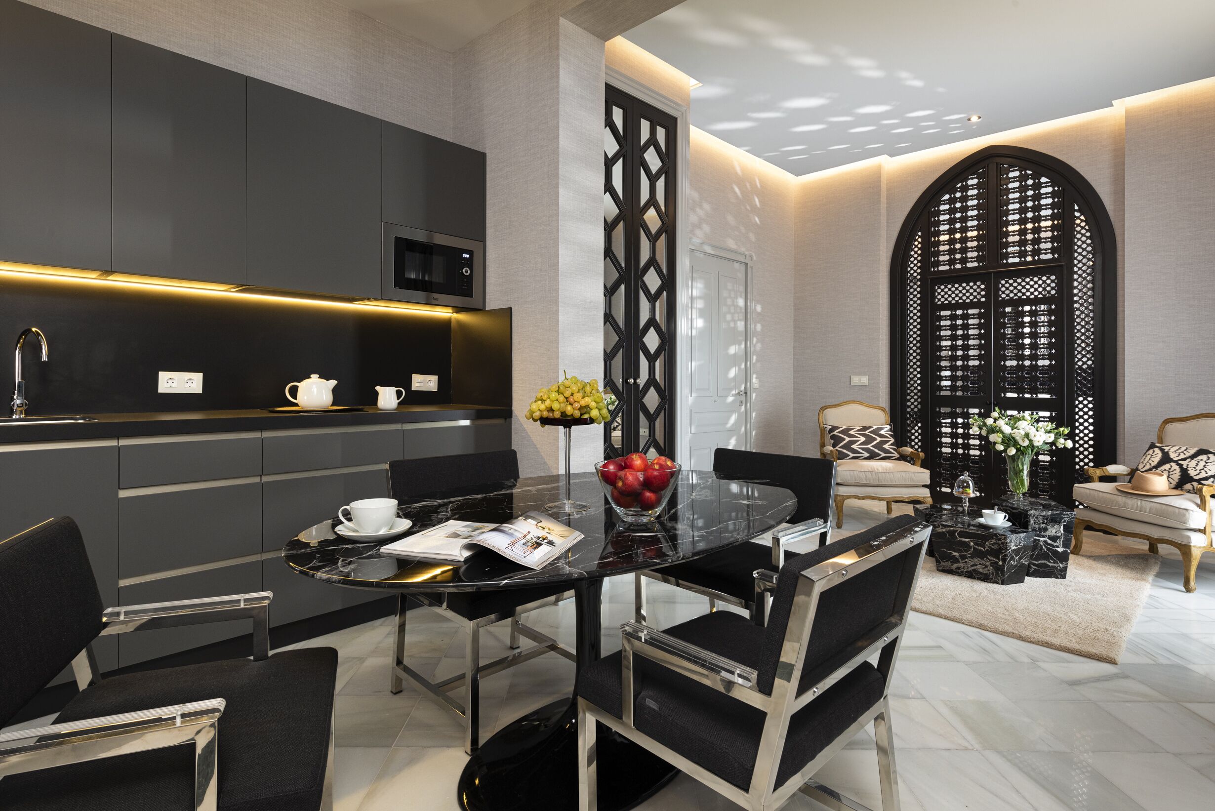 Panoramic Apartment | Private kitchen | Fridge, microwave, stovetop, espresso maker