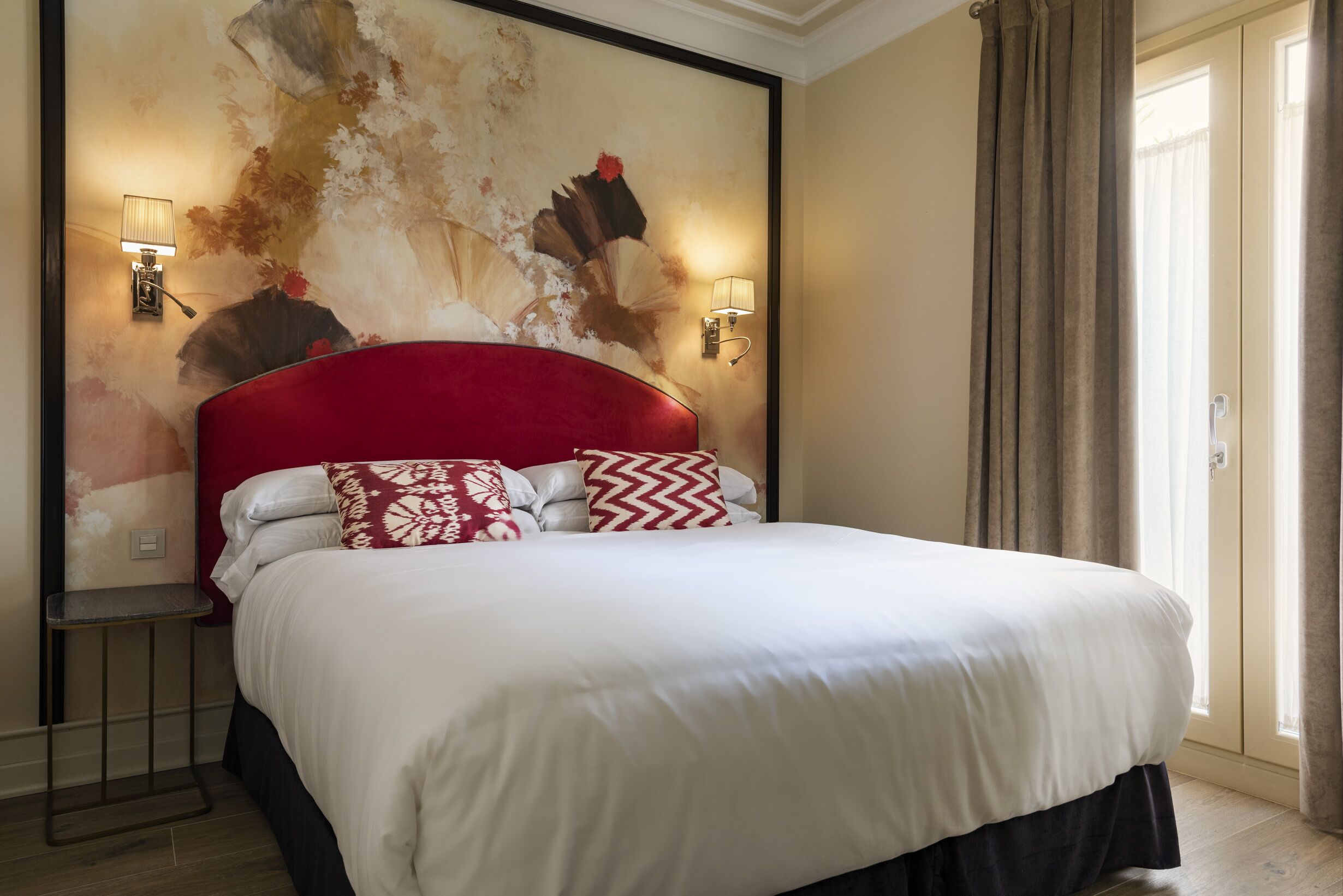 Duplex Apartment | Egyptian cotton sheets, premium bedding, down duvets, memory-foam beds