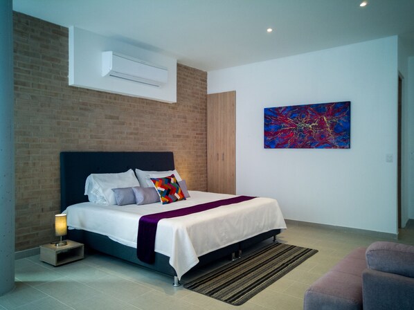 Deluxe studio suite | Een bureau, gratis wifi, beddengoed