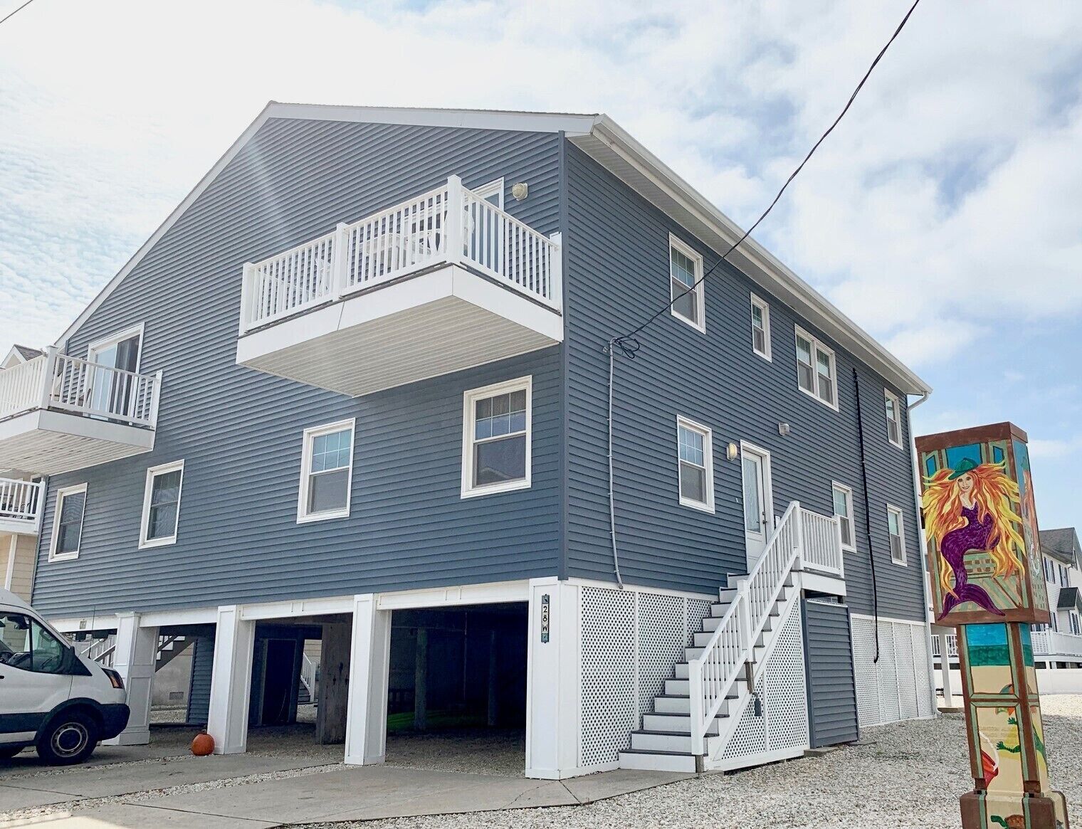 Beach Block townhome in a convenient location.