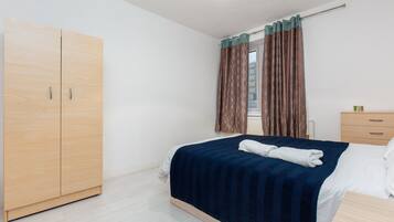 1 bedroom, iron/ironing board, bed sheets