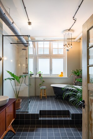 Hair dryer, towels, toilet paper