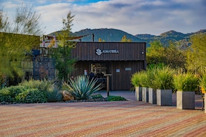 Reception - Ojo Azul Resort (Valle de Guadalupe)