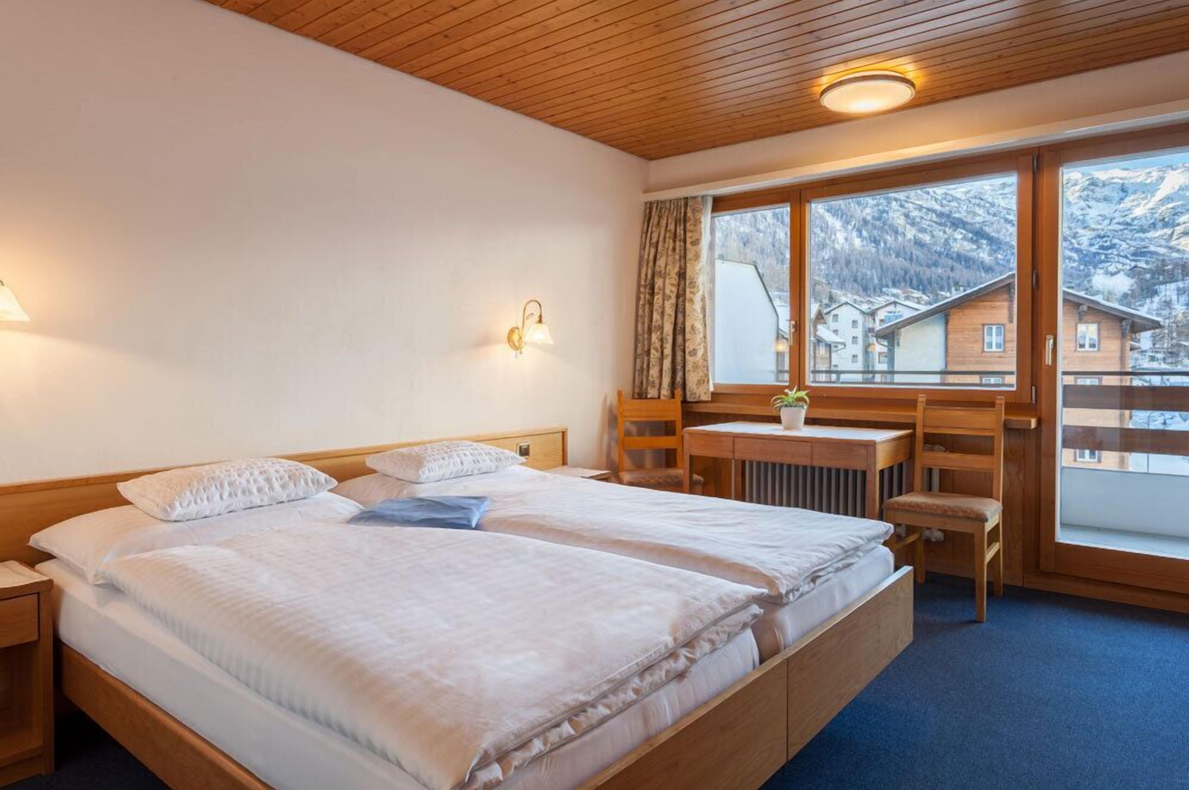 Chambre Premium Double ou avec lits jumeaux, balcon, vue montagne (Südbalkon Matterhorn)
