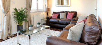 Bothwell Road Apartment - Town & Country