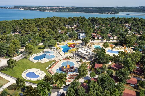 Mobilhome Victoria Camping Lanterna