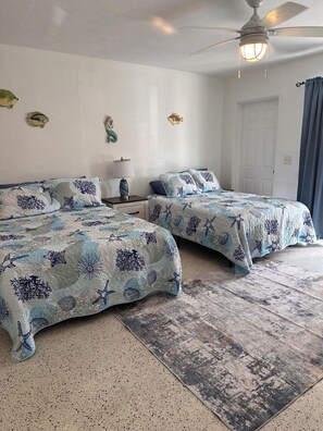 1 Schlafzimmer, BĂŒgeleisen/BĂŒgelbrett, kostenloses WLAN, BettwĂ€sche