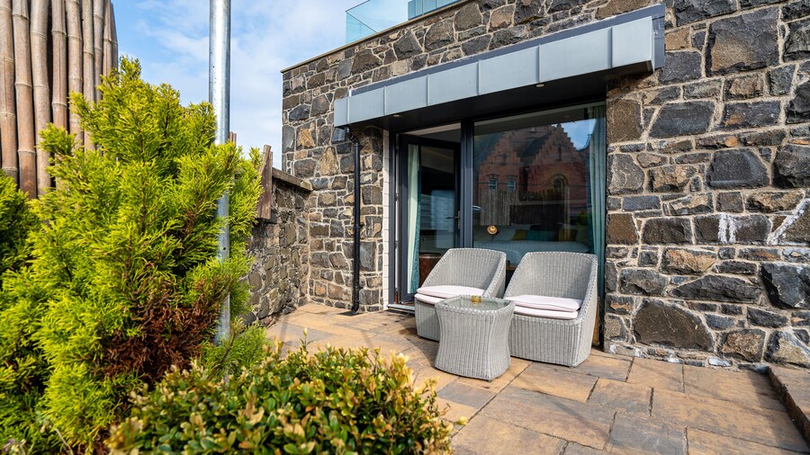 Antrim House Guest Rooms & Suites