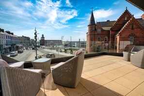 Junior Suite, Balcony (with private hot tub) | Terrasse/Patio