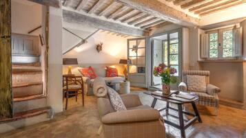 Apartment, 3 Bedrooms | Living area | TV