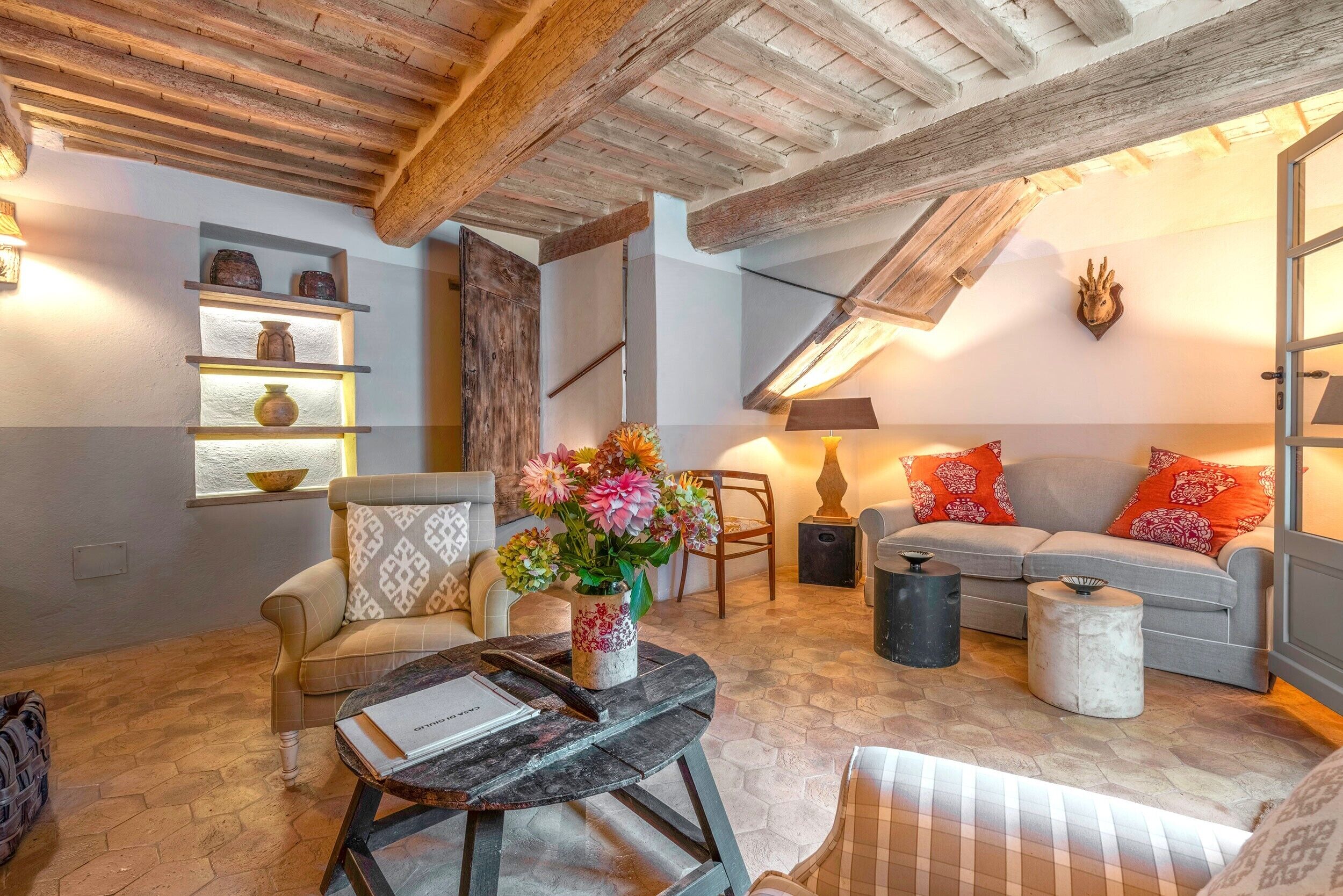 Appartement, 3 chambres | Coin séjour