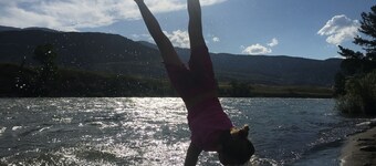 Reserve 2, 3 of alle 4 hutten op dit 13 hectare grote landgoed. Salie is handicapvriendelijk