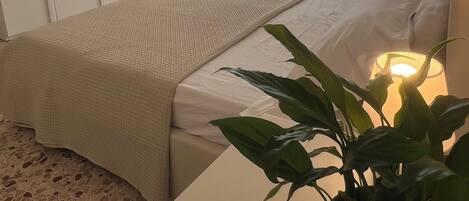 3 bedrooms, iron/ironing board, travel crib, free WiFi