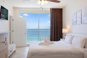 Condo, Multiple Beds (Majestic T2 - 1606) | 3 bedrooms, iron/ironing board, bed sheets