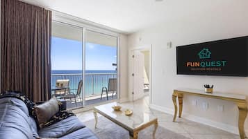 Condo, Multiple Beds (Majestic T2 - 1606) | Living area