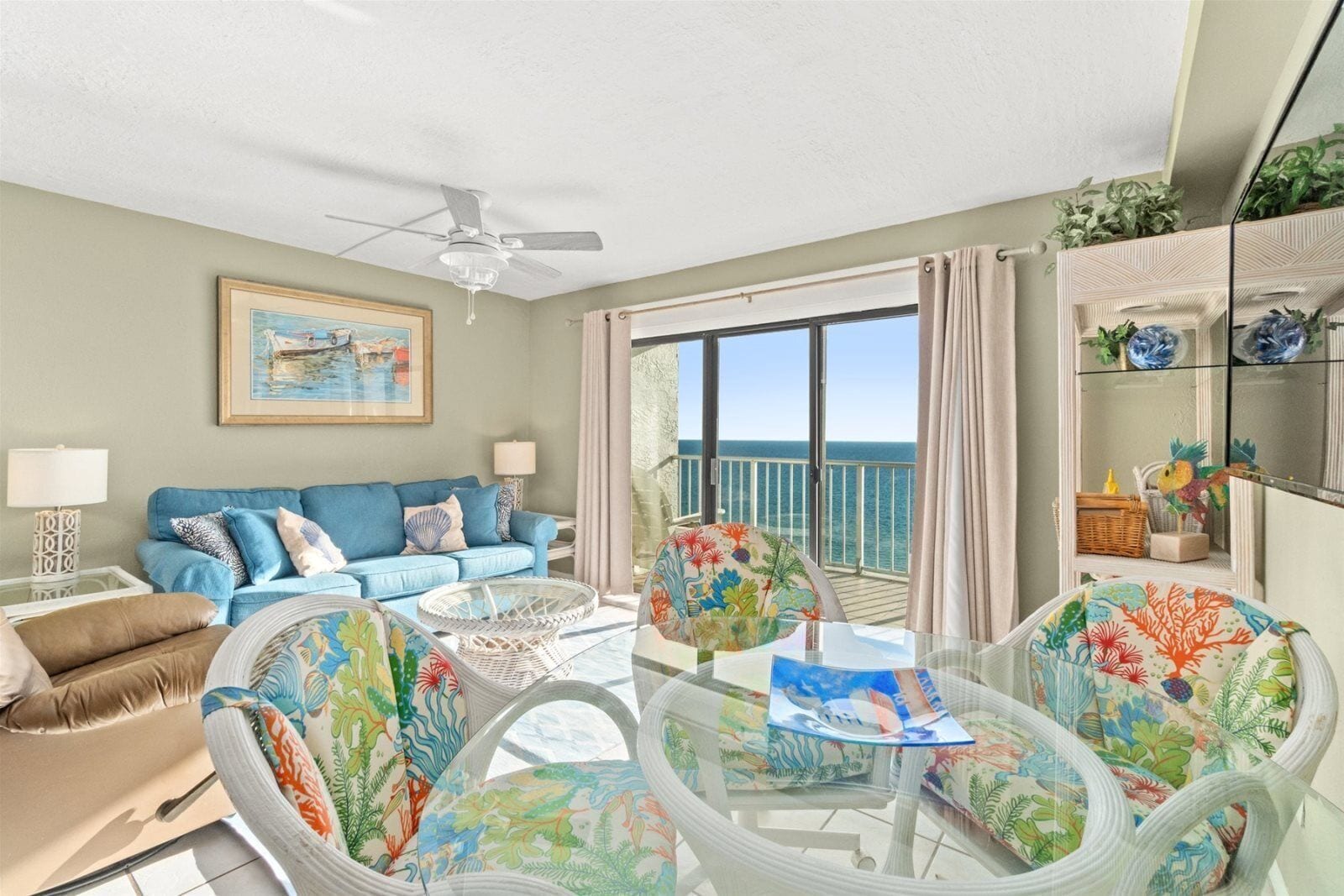 Condo, 1 cama King e sofá-cama (The Summit 1128) | Fachada